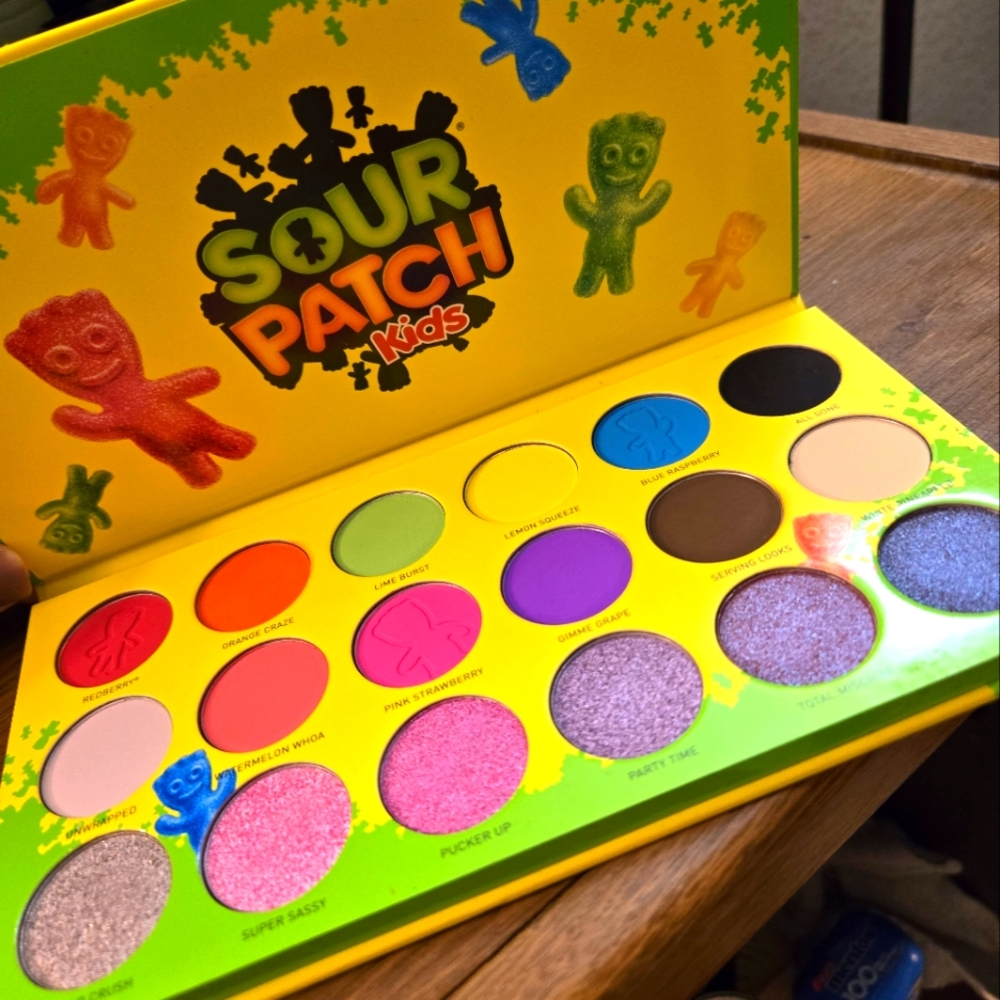 Sour Patch Kids X Morphe Eyeshadow Pallet
